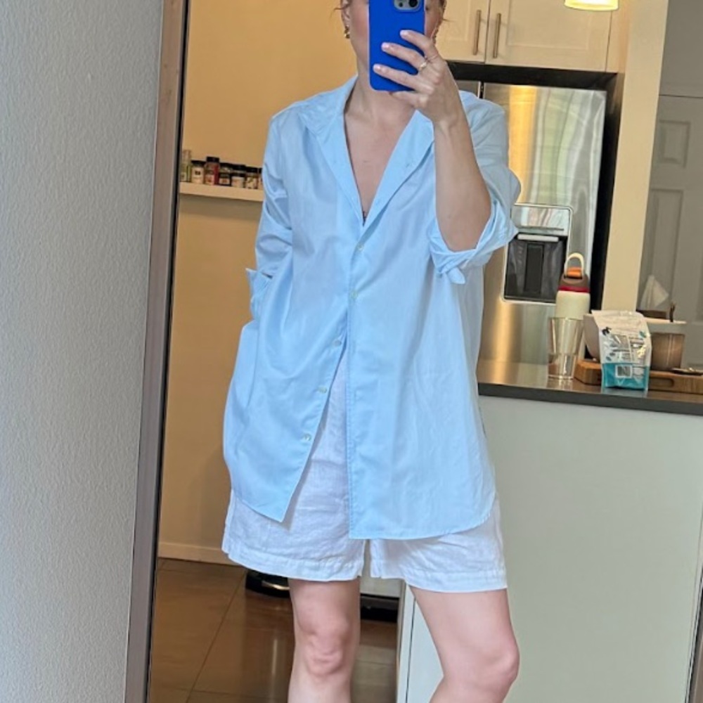 chava studio light blue custom poplin button-down